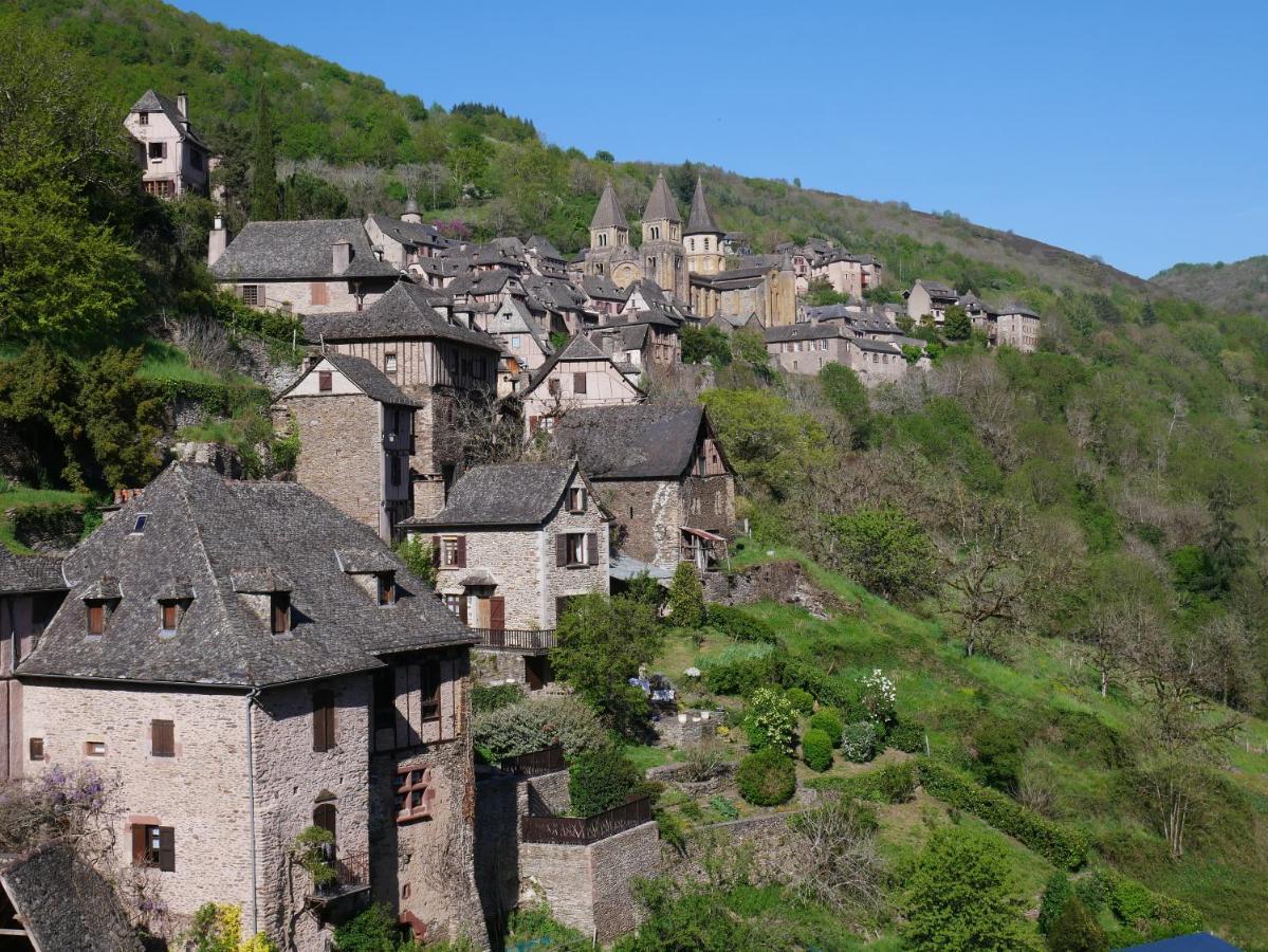 Village De 19 Gites Avec Piscine Et Restaurant, Grand Vabre Nature Conques Exterior foto